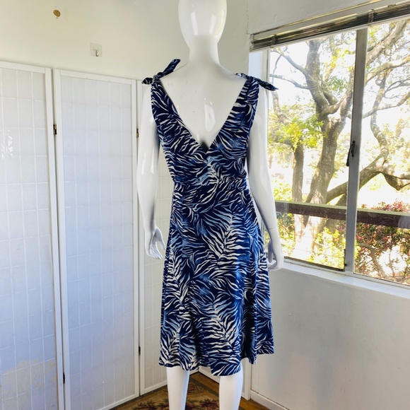 ALTUZARRA, Blue Print Silk Knee-Length Button Down Dress, 10. - Picture 5 of 5